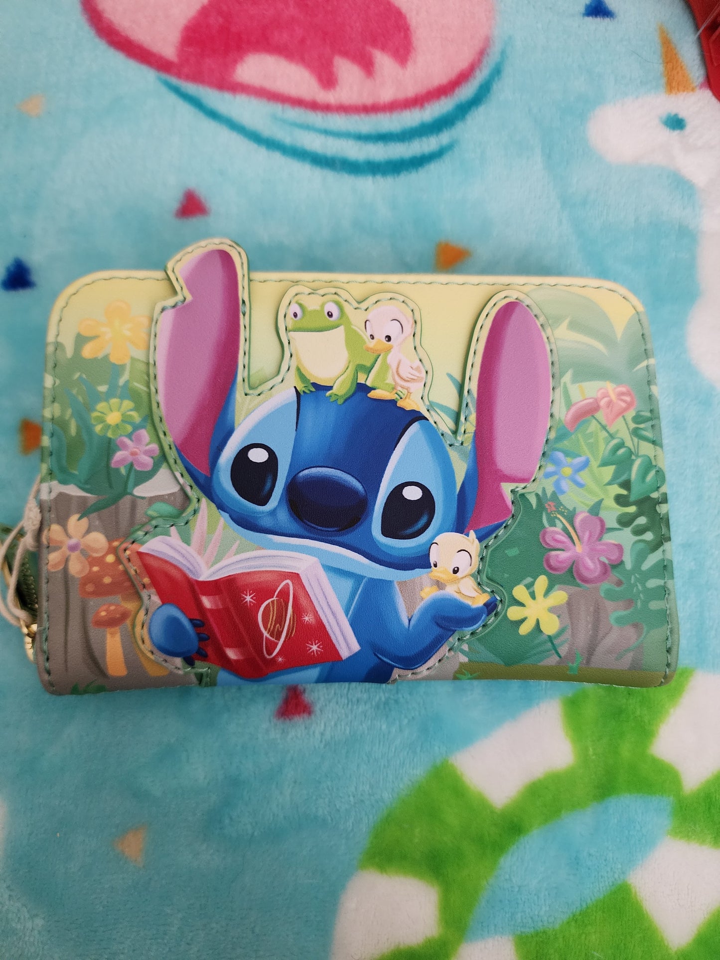 Loungefly Disney Stitch and Ducklings Reading Book Exclusive Wallet