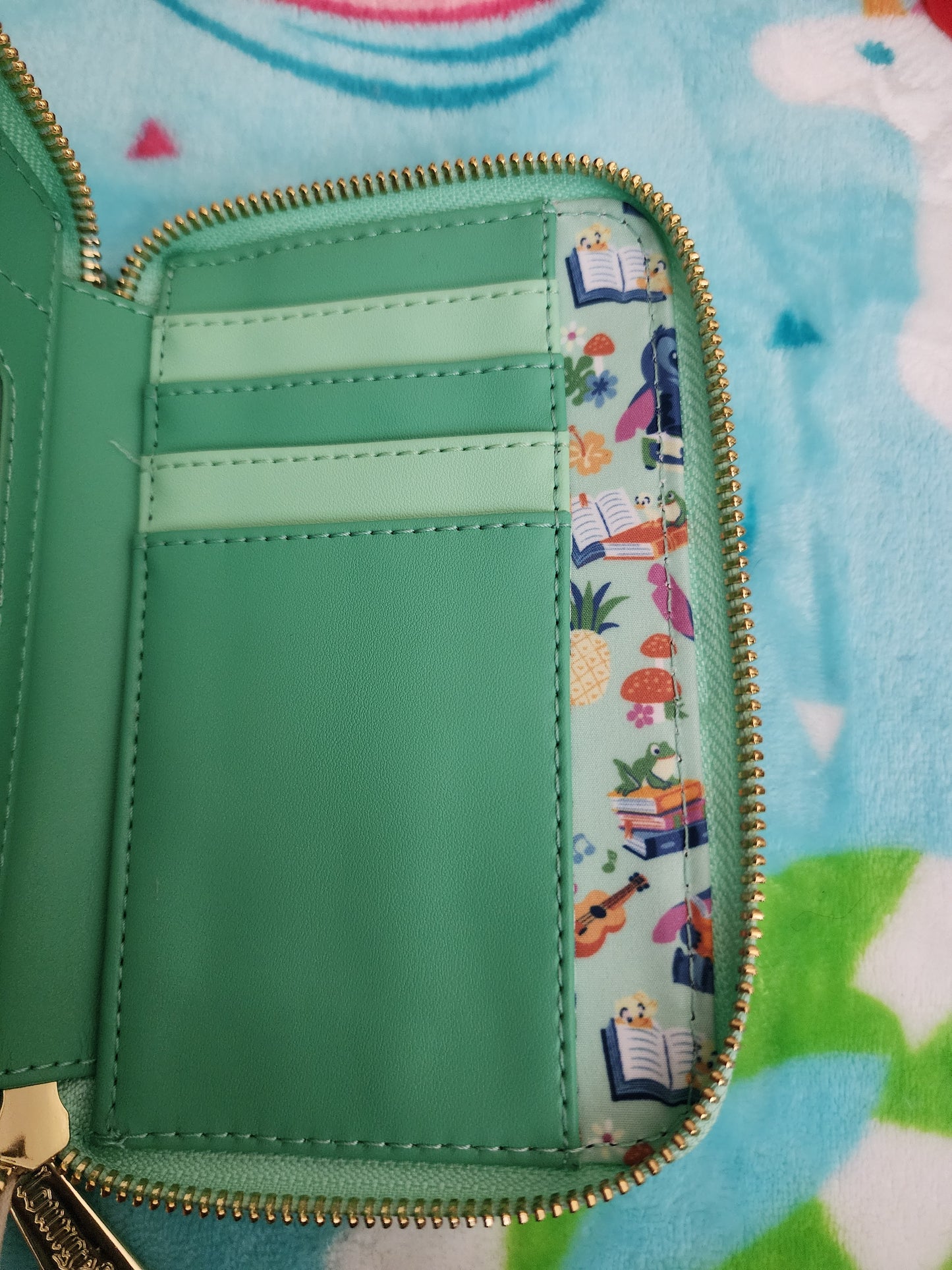 Loungefly Disney Stitch and Ducklings Reading Book Exclusive Wallet