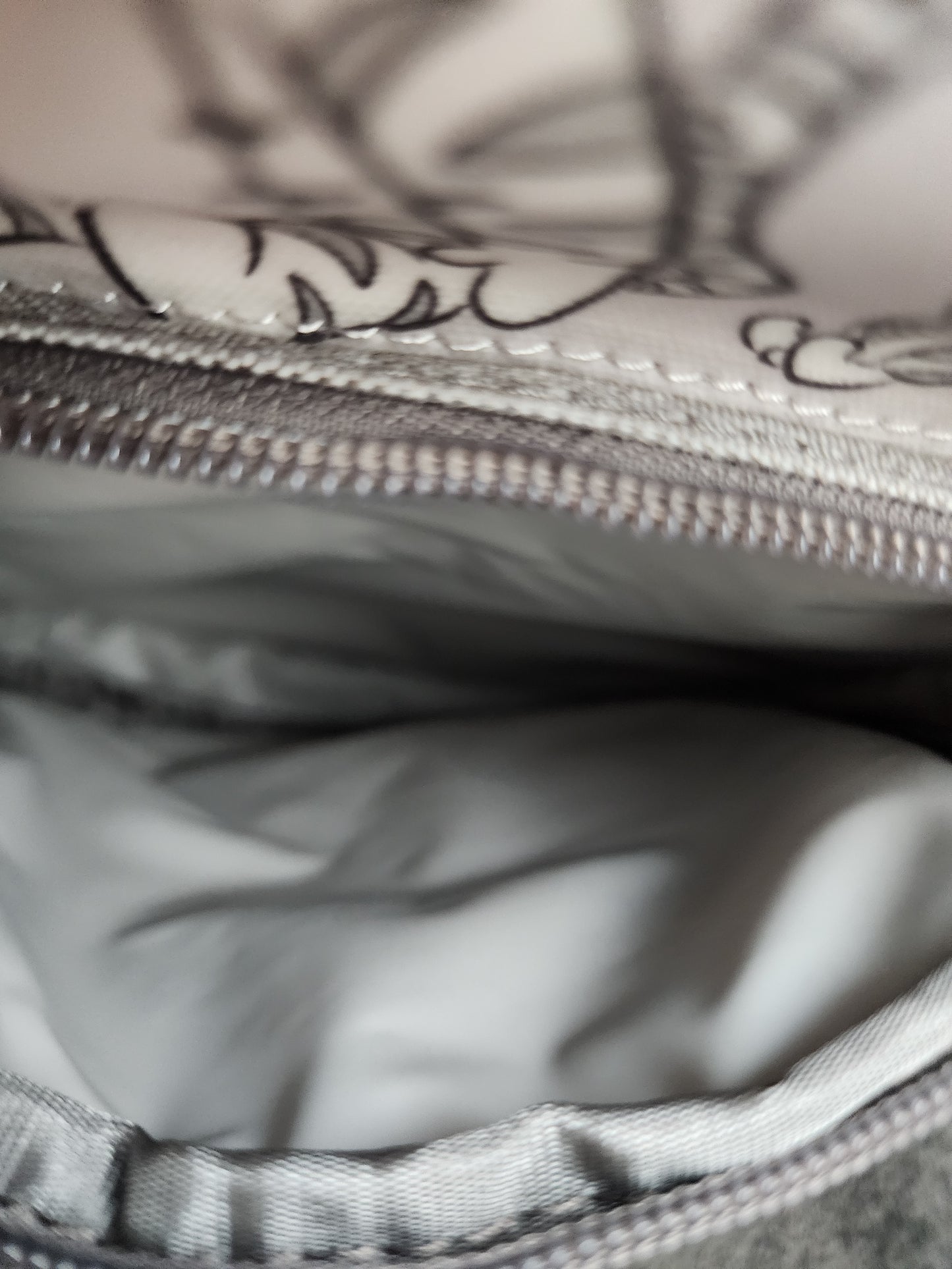 Petunia Pickle Bottom Disney Winnie the Pooh and Friends Criss-Cross Sling Bag