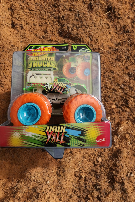 Hot Wheels Glows in the Dark Monster Trucks