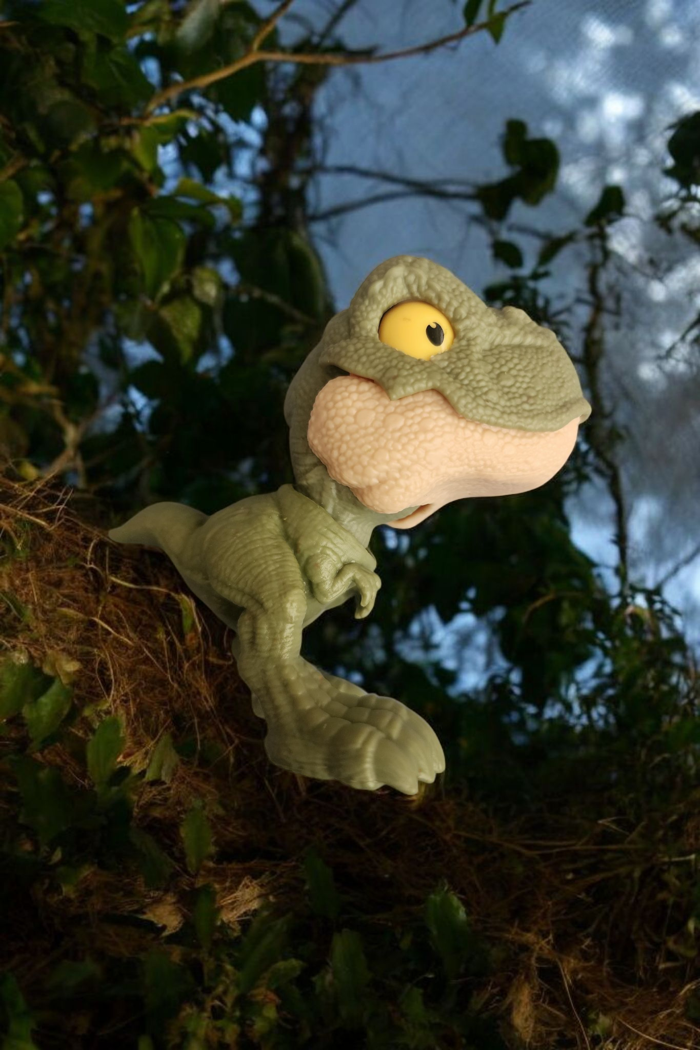 Jurassic World Mighty Little Biters Dinosaur Action Figure