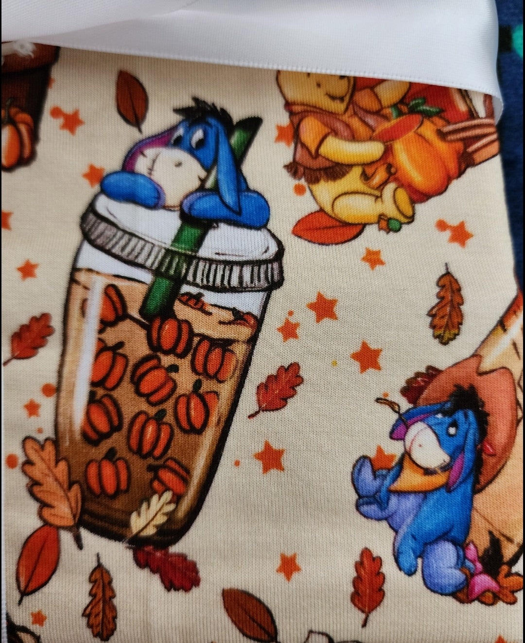 *Charlies Project Disney Winnie the Pooh Pumpkin Spice Latte Baby Blanket