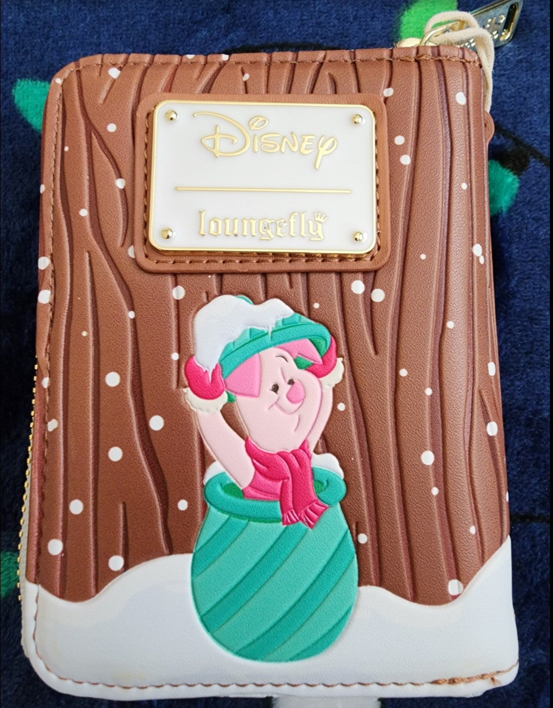 Loungefly Disney Winnie the Pooh and Friends Holiday Cabin Wallet