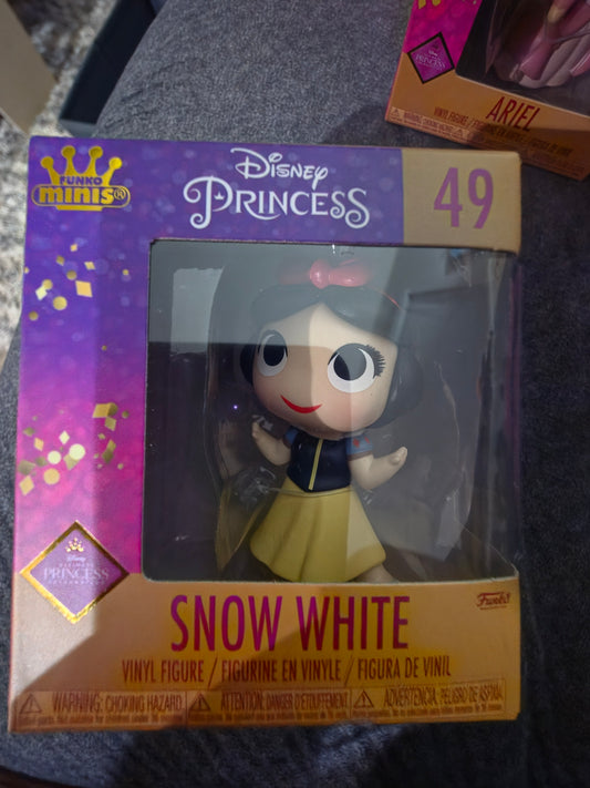 Funko Pop Minis Disney Princess Snow White Figure