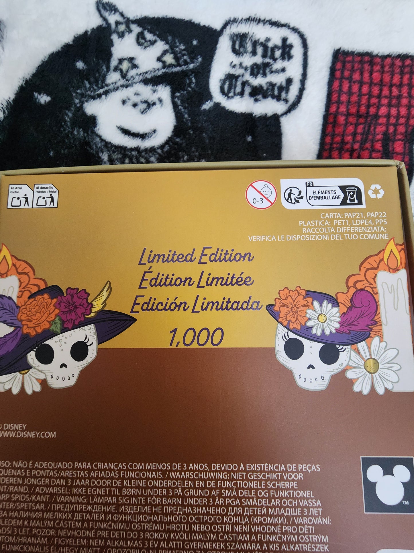 Loungefly Disney Minnie and Daisy Day of the Dead Limited Edition Glow in the Dark Pin