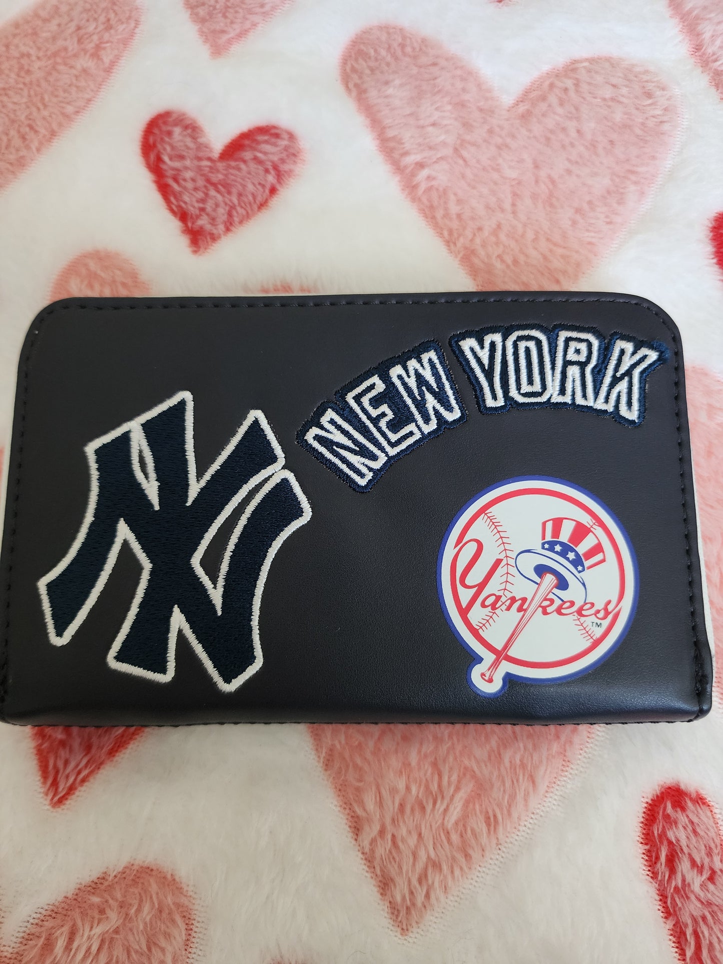 Loungefly MLB NY Yankees Patches Zipper Wallet