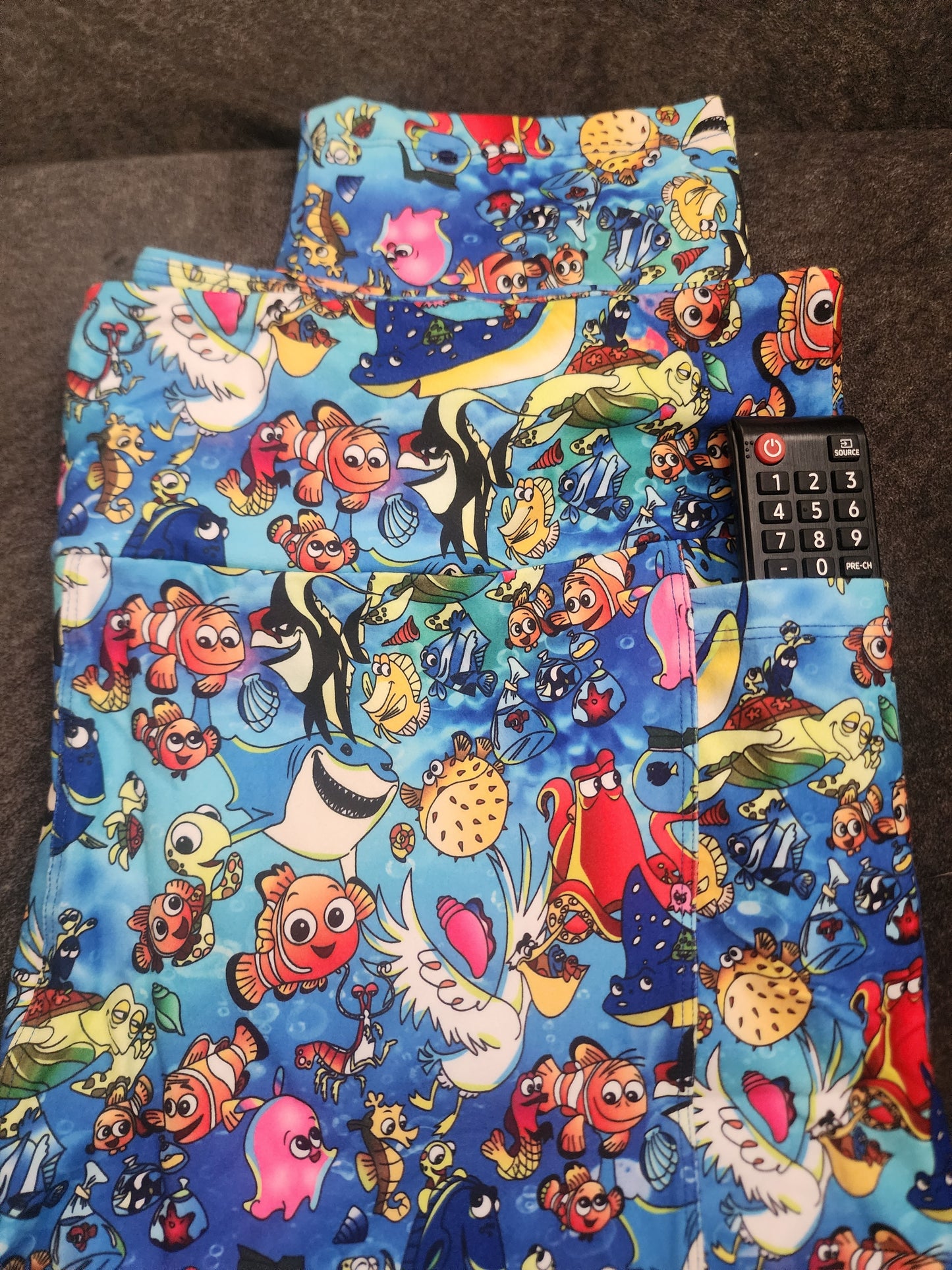CP Disney Pixar Finding Nemo Leggings