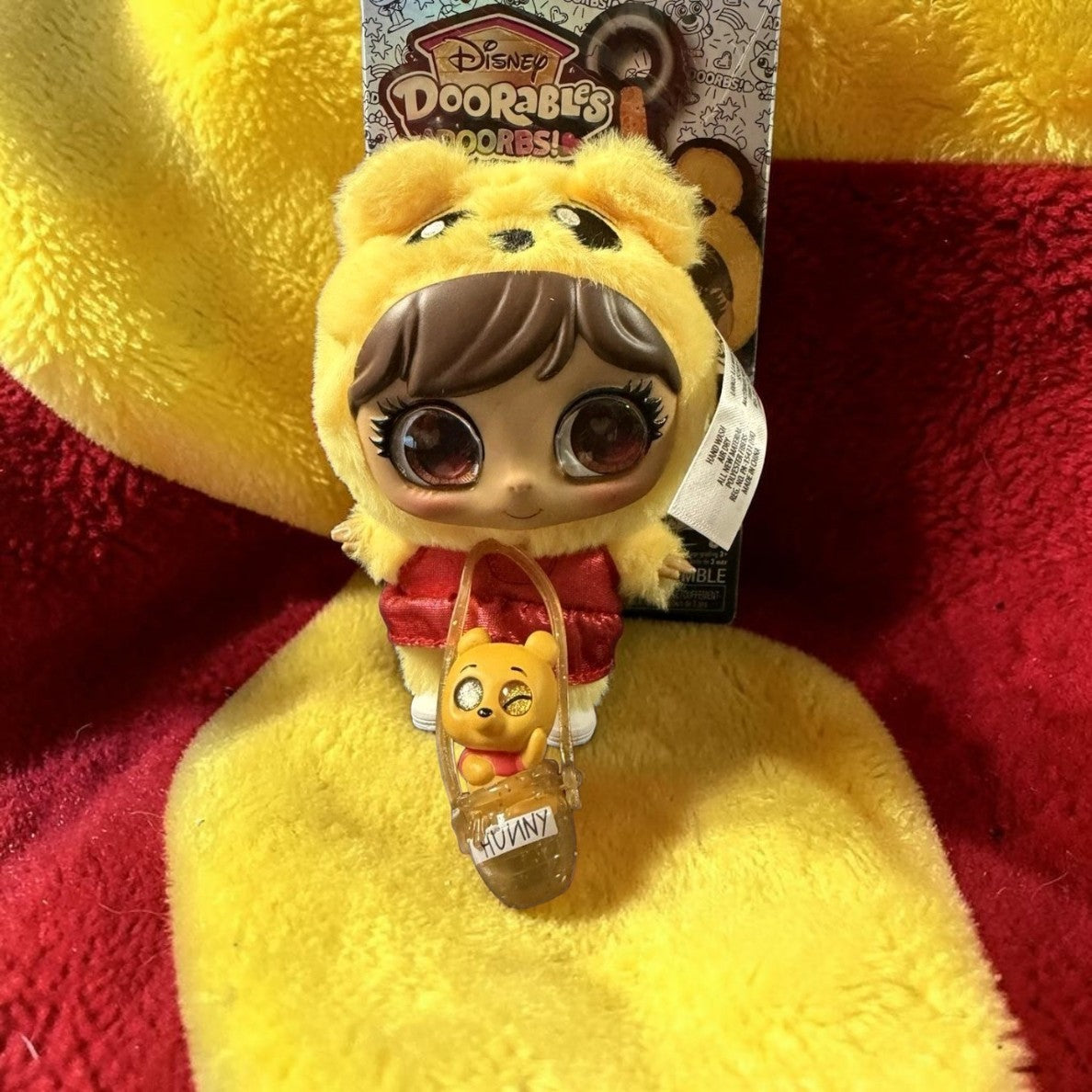 Disney Doorables Littlz Plush Mystery Bag Clip with Mini Doorable