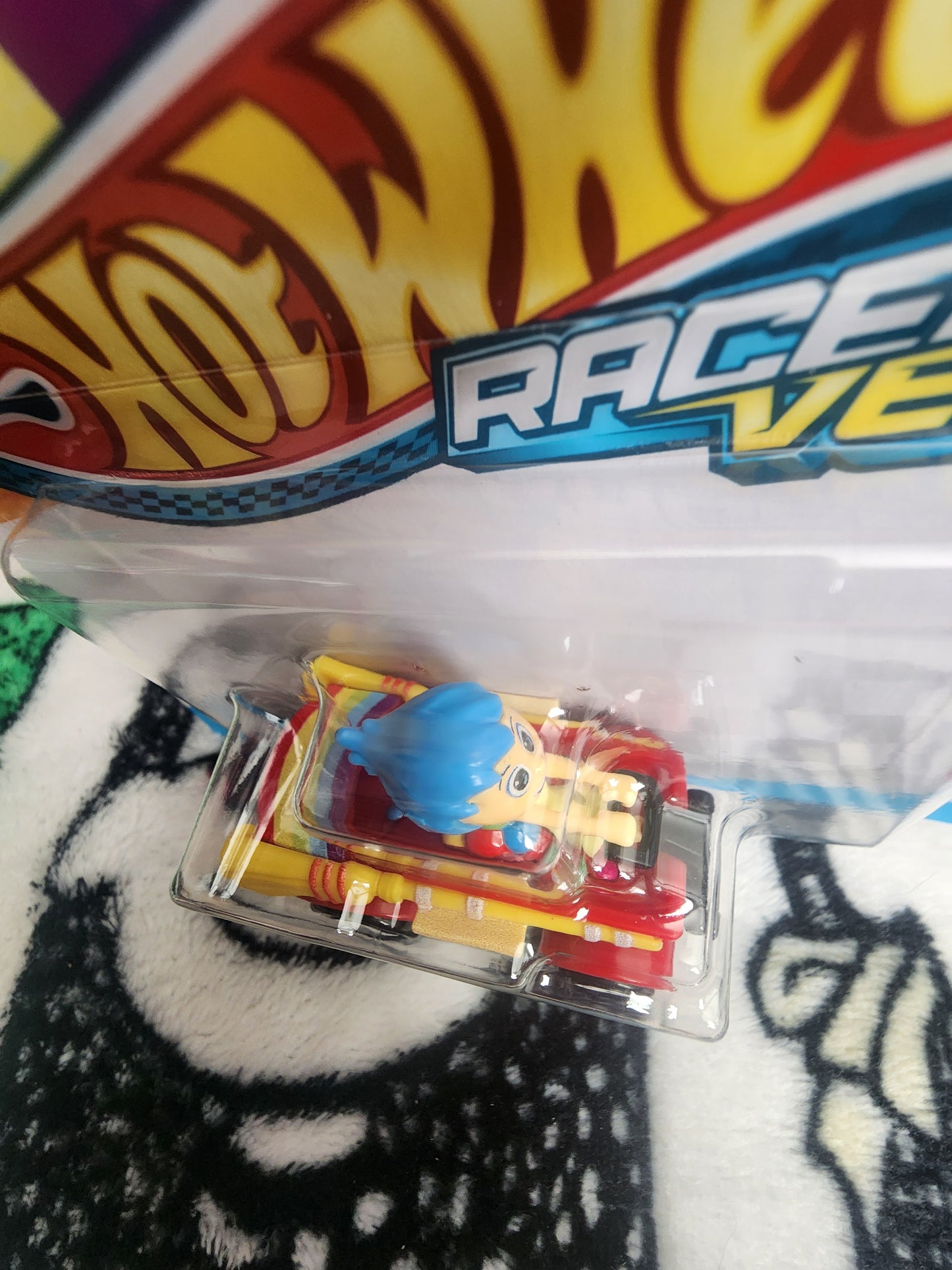 Hot Wheels Disney Pixar Inside Out Joy RacerVerse Car