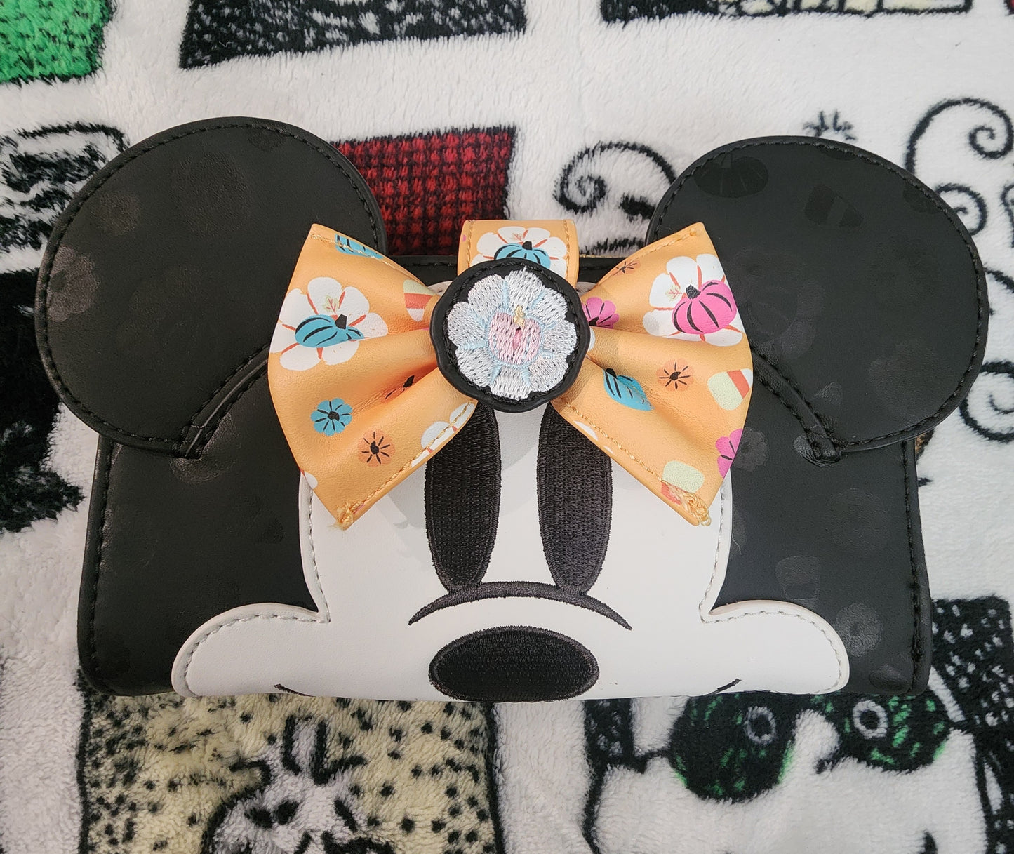 Loungefly Disney Minnie Mouse Halloween Pumpkin Wallet