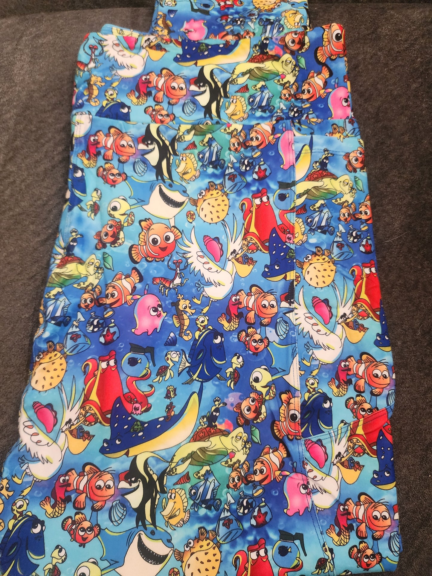 CP Disney Pixar Finding Nemo Leggings