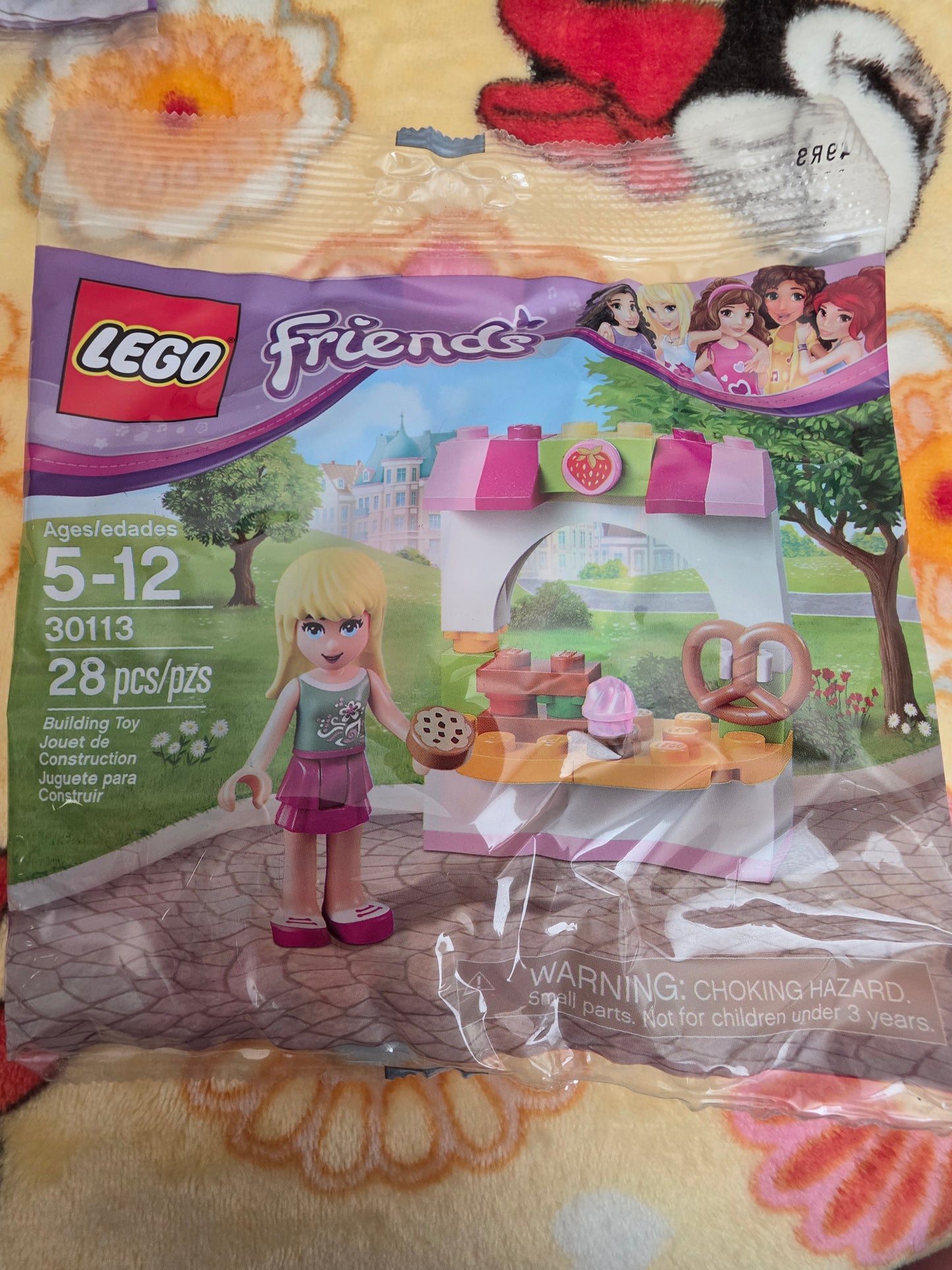 LEGO Friends 30113 Stephanie's Bakery Stand Set "Retired"