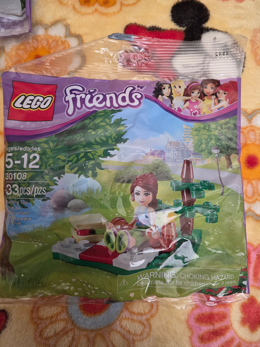 Lego Friends 30108 Mia Summer Picnic Set "Retired"