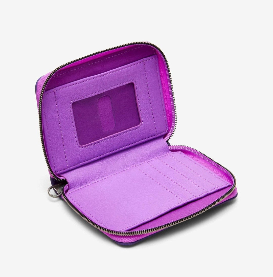Loungefly Disney Alice in Wonderland "This Way" Wallet