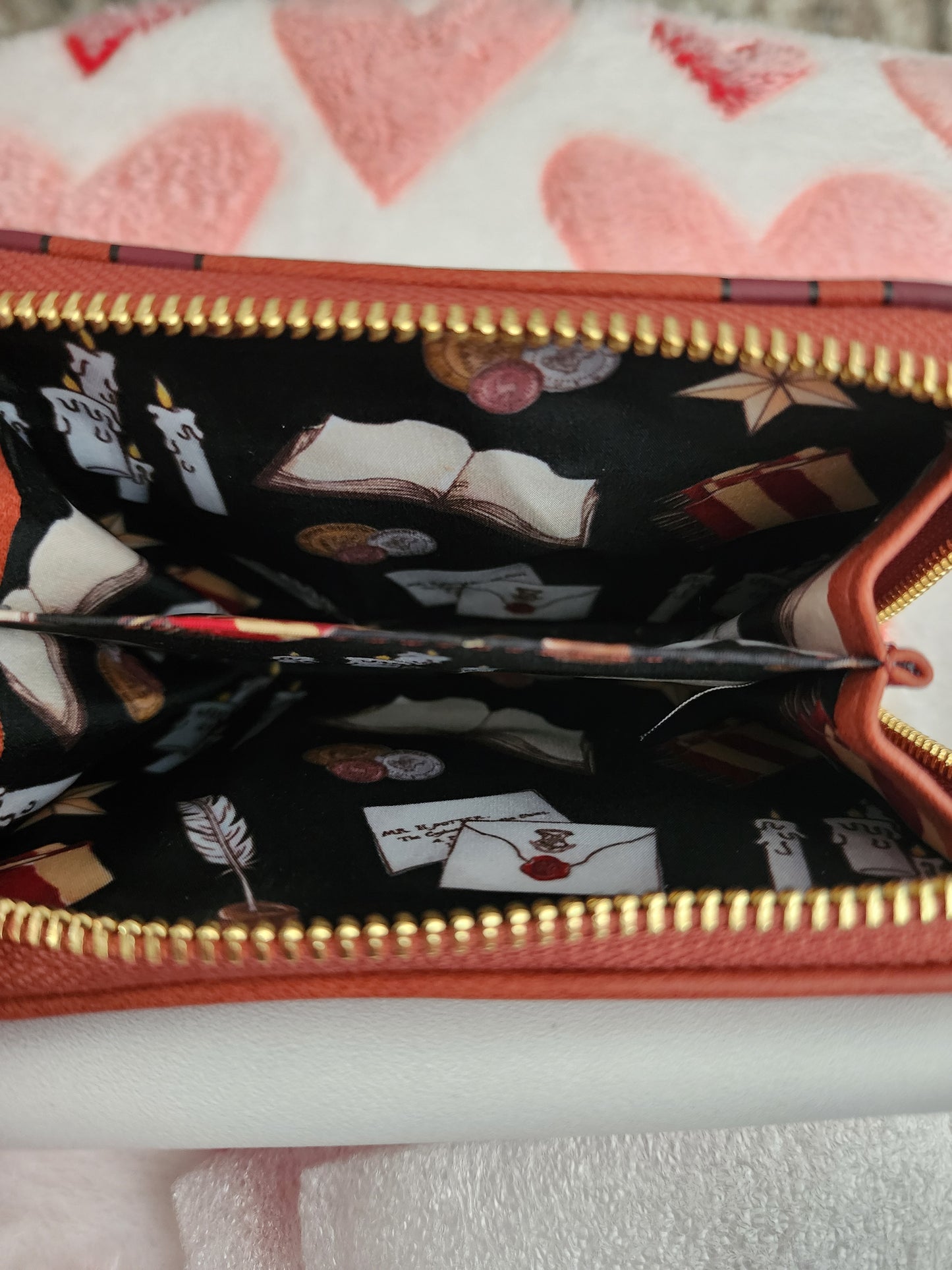 Loungefly Harry Potter Hedwig Suitcase Wallet