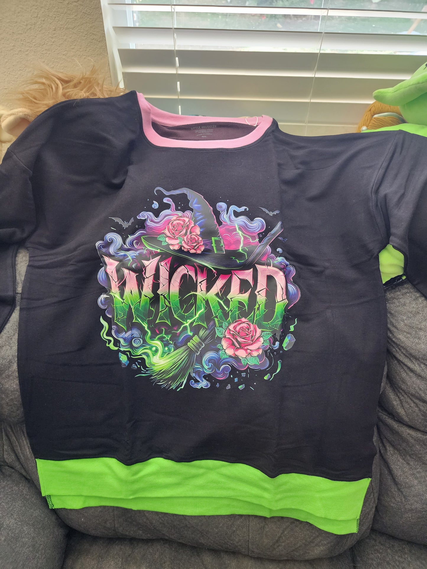 CP Wicked Floral Bamboo Sweatshirt