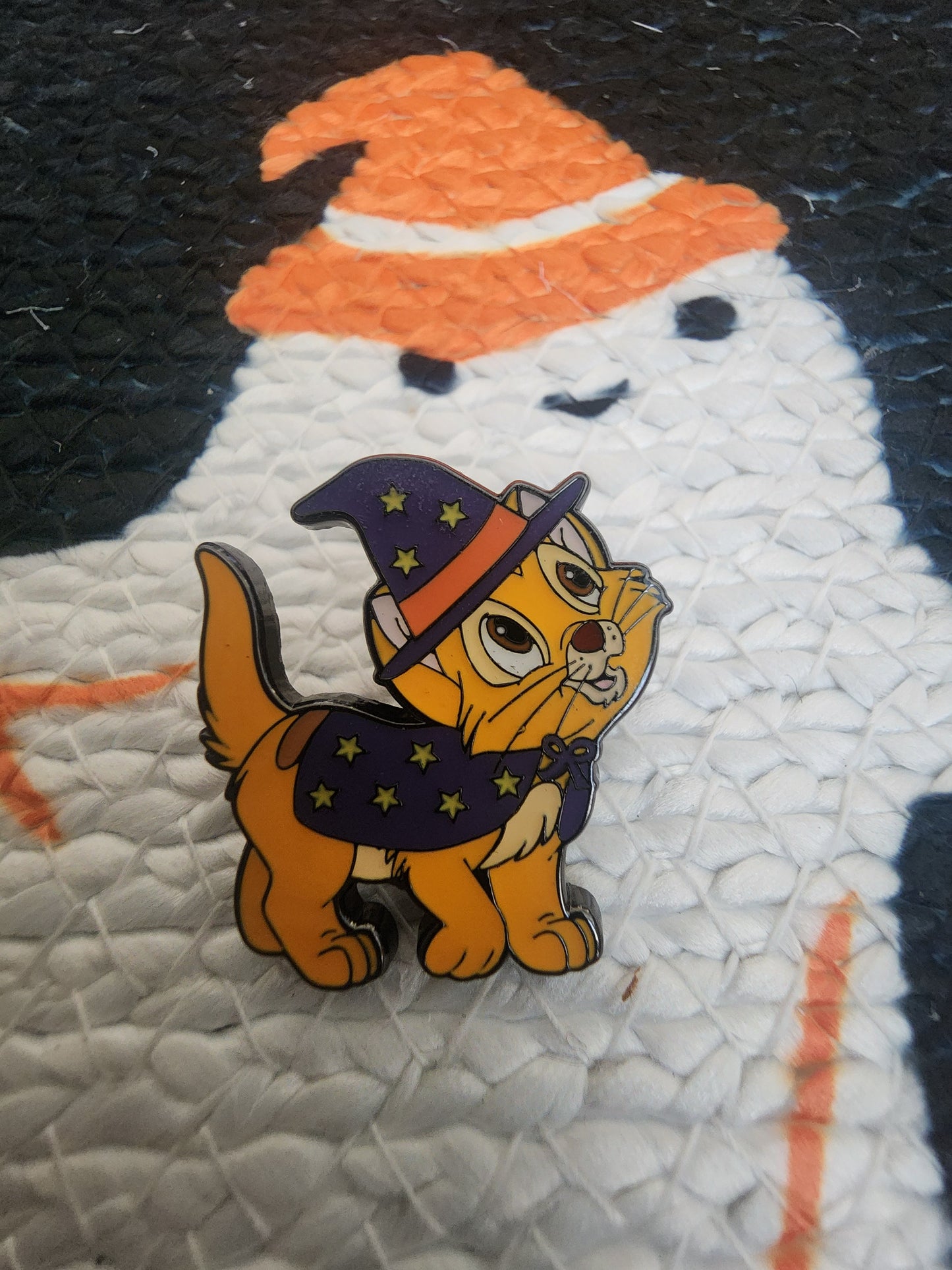 Loungefly Disney Movies Dogs and Cats Halloween Mystery Pins