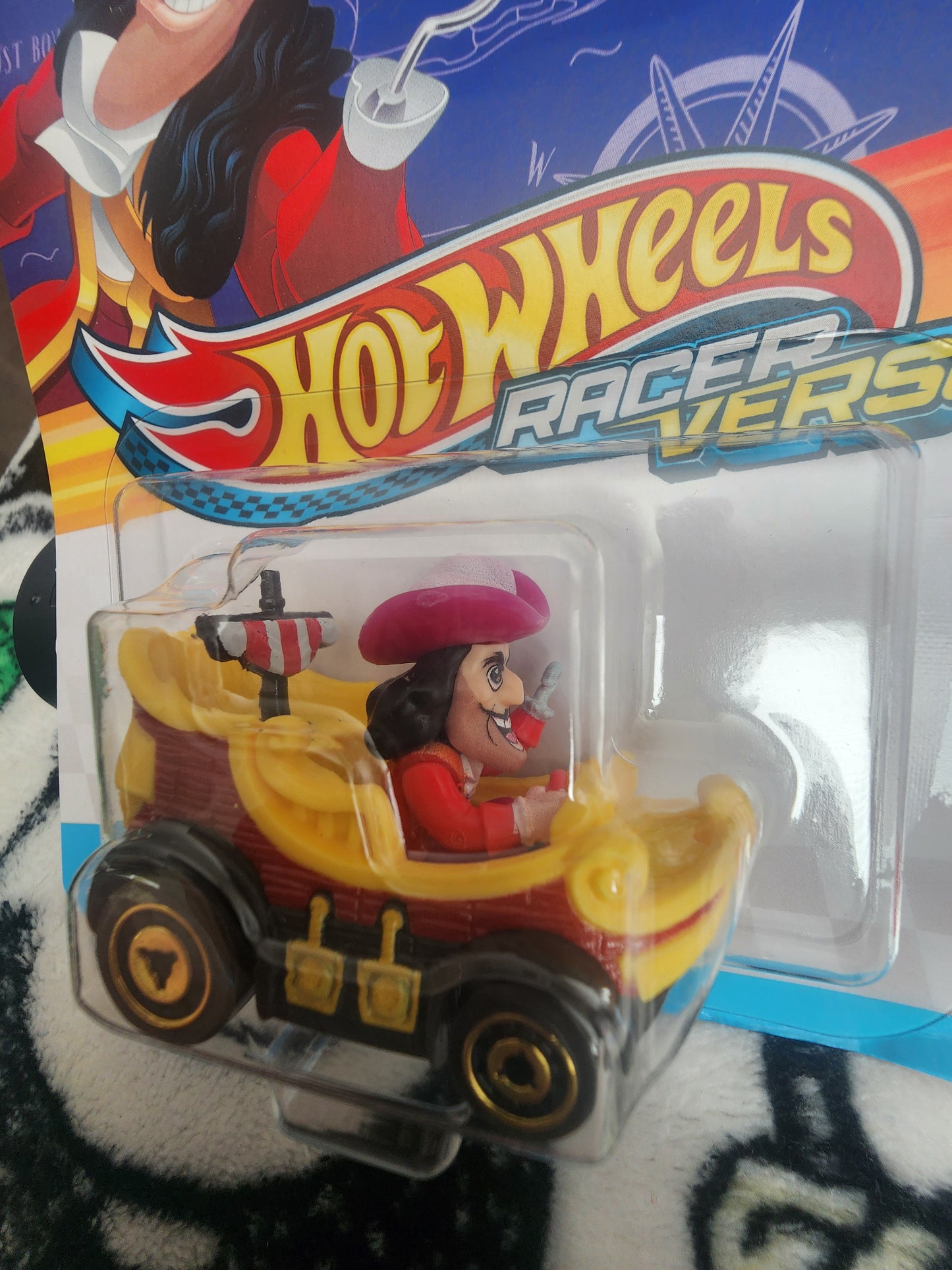 Hot Wheels Disney Captain Hook RacerVerse Car