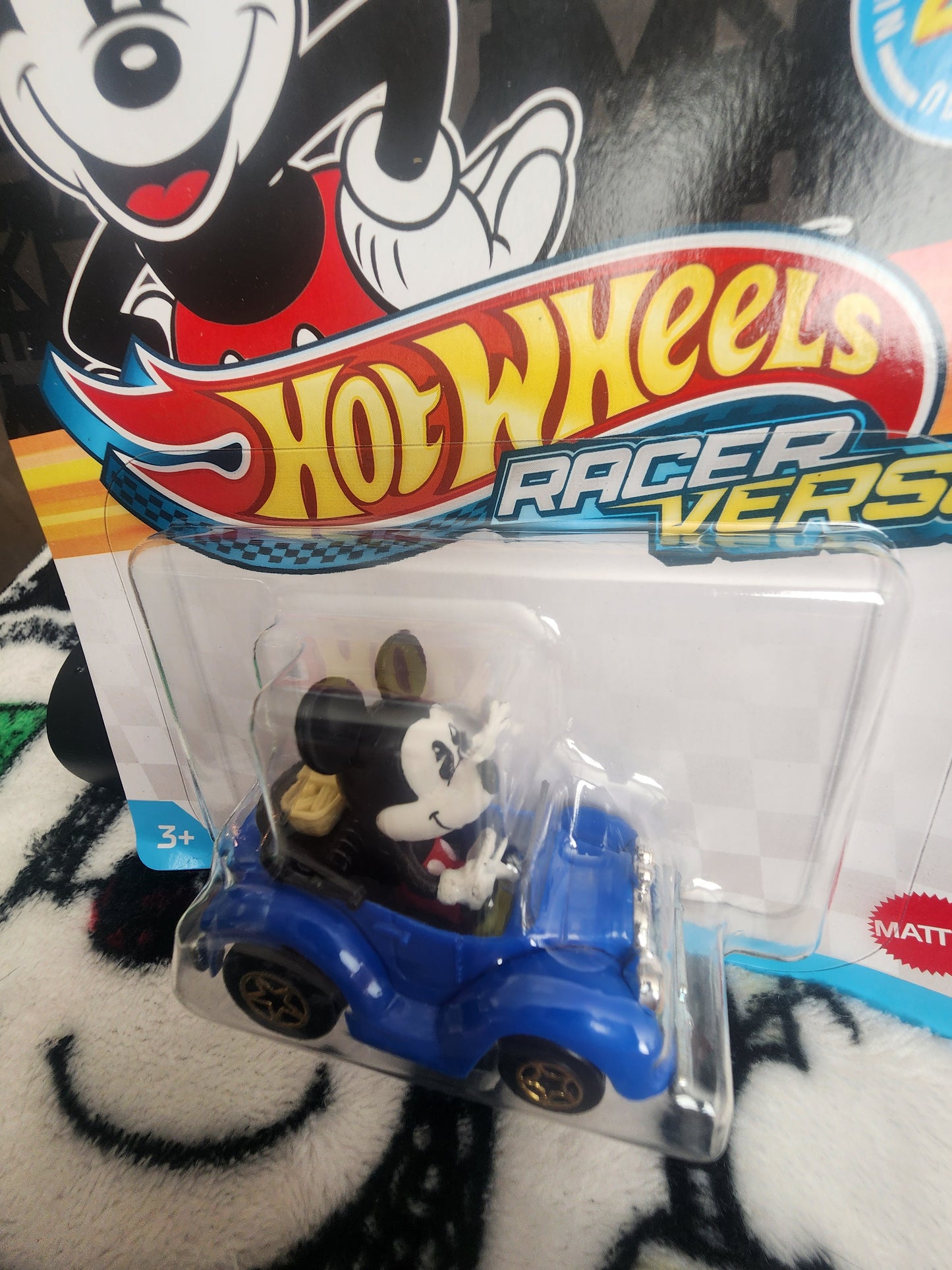 Hot Wheels Disney Monster's Inc  Mike RacerVerse Car