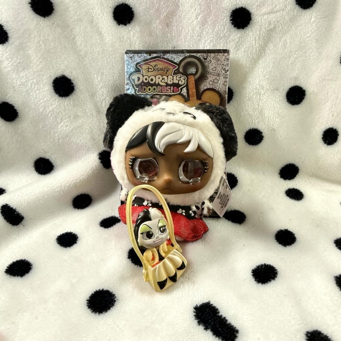 Disney Doorables Littlz Plush Mystery Bag Clip with Mini Doorable