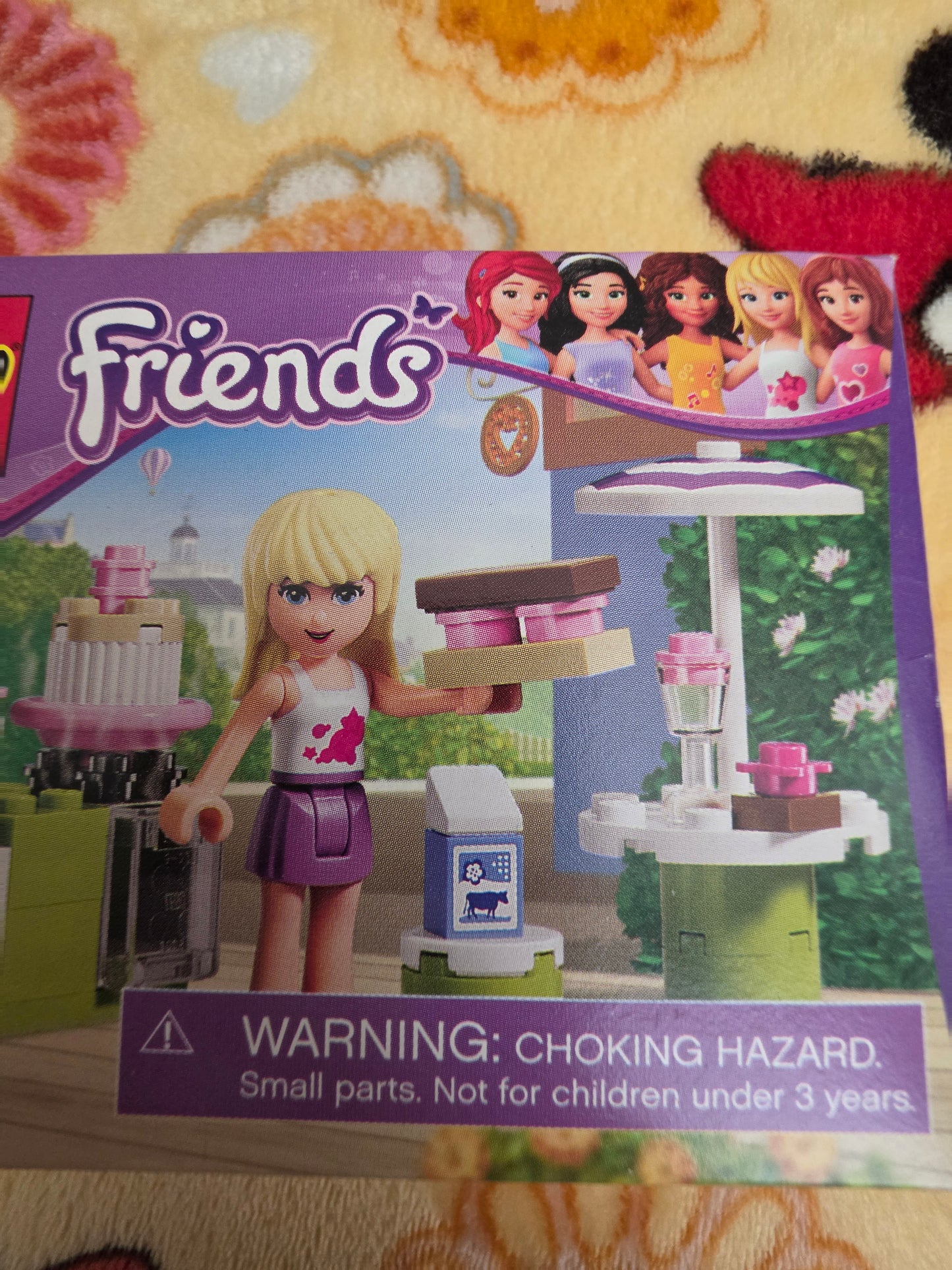 LEGO Friends 3930 Stephanie's Outdoor Bakery Set "Retired"