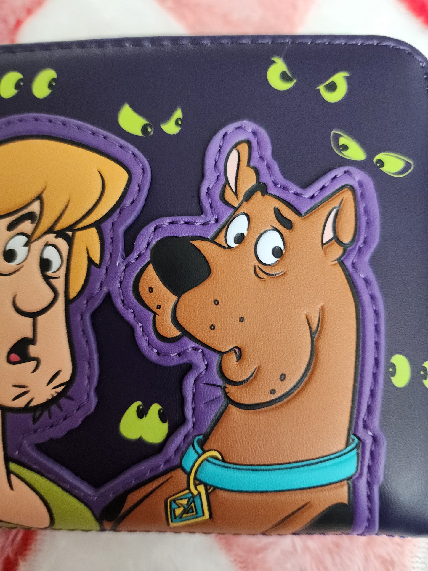 Loungefly Scooby-Doo Shaggy & Scooby Glow in the Dark Eyes Wallet