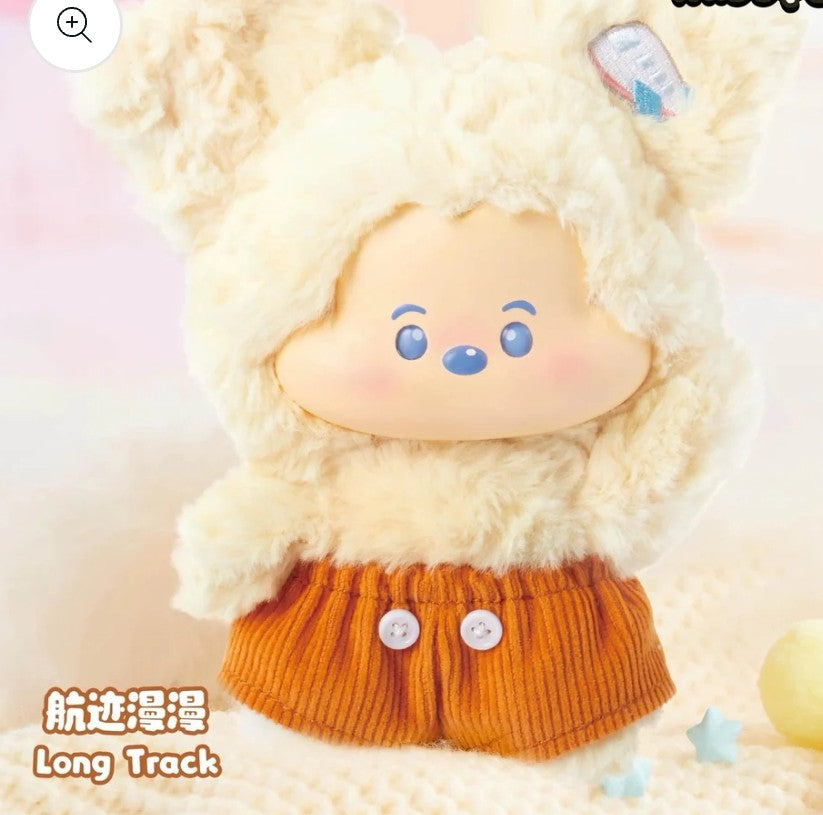 Head In The Clouds Disney Mickey Mouse Mystery Plush Bag Clips