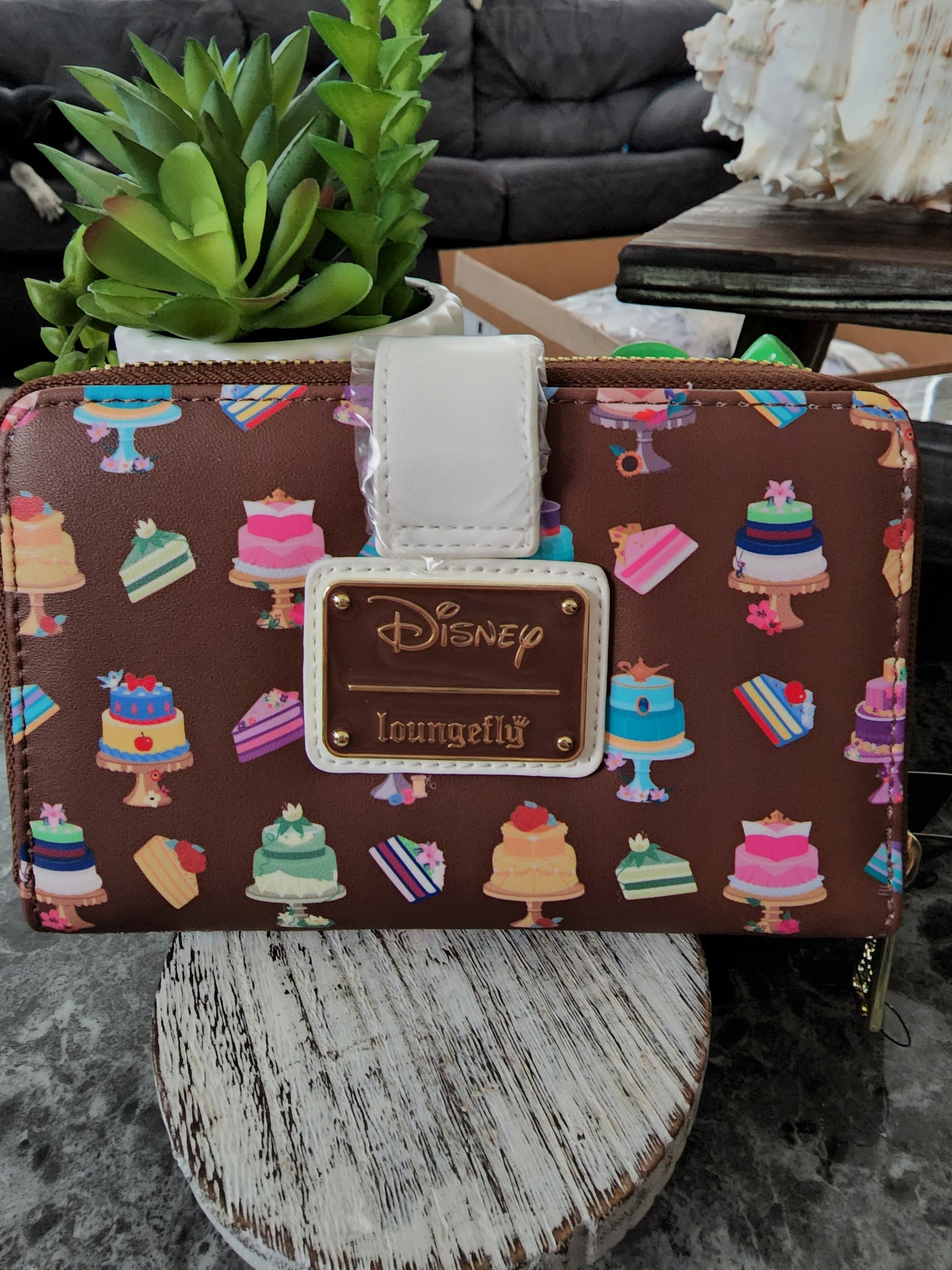 Disney Princess Cakes Chocolate Cake Wallet