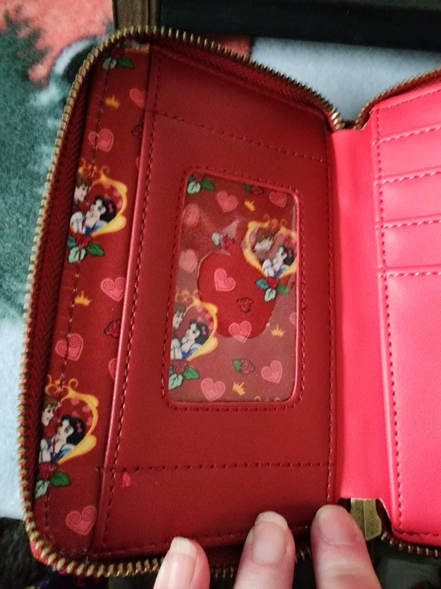 Loungefly Disney Snow White and The Seven Drawfs Window Wallet