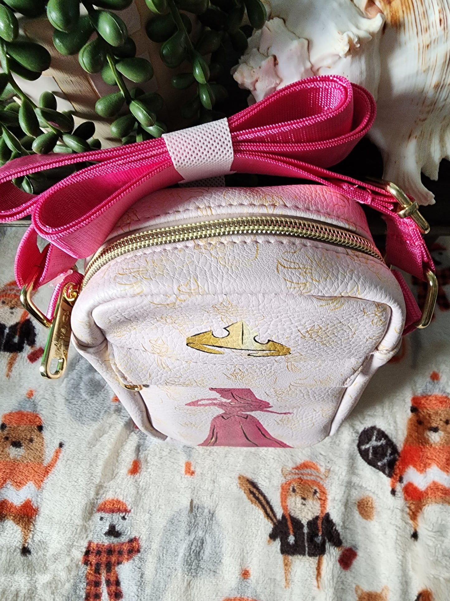 Disney Sleeping Beauty Silhouette Crossbody Bag