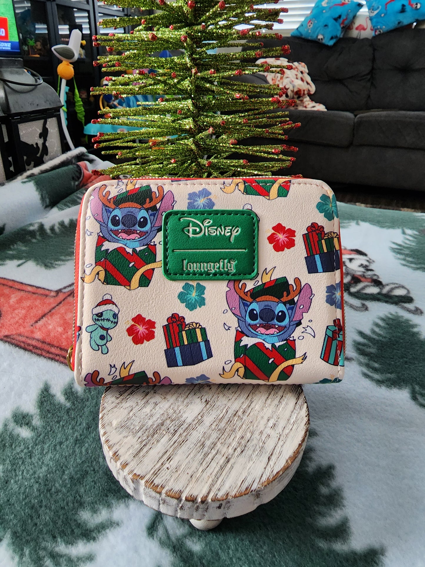 Loungefly Disney Stitch and Scrump Holiday Wallet