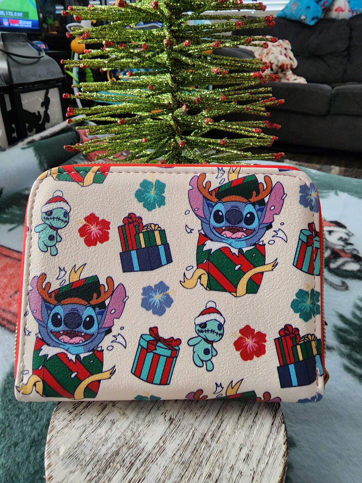 Loungefly Disney Stitch and Scrump Holiday Wallet