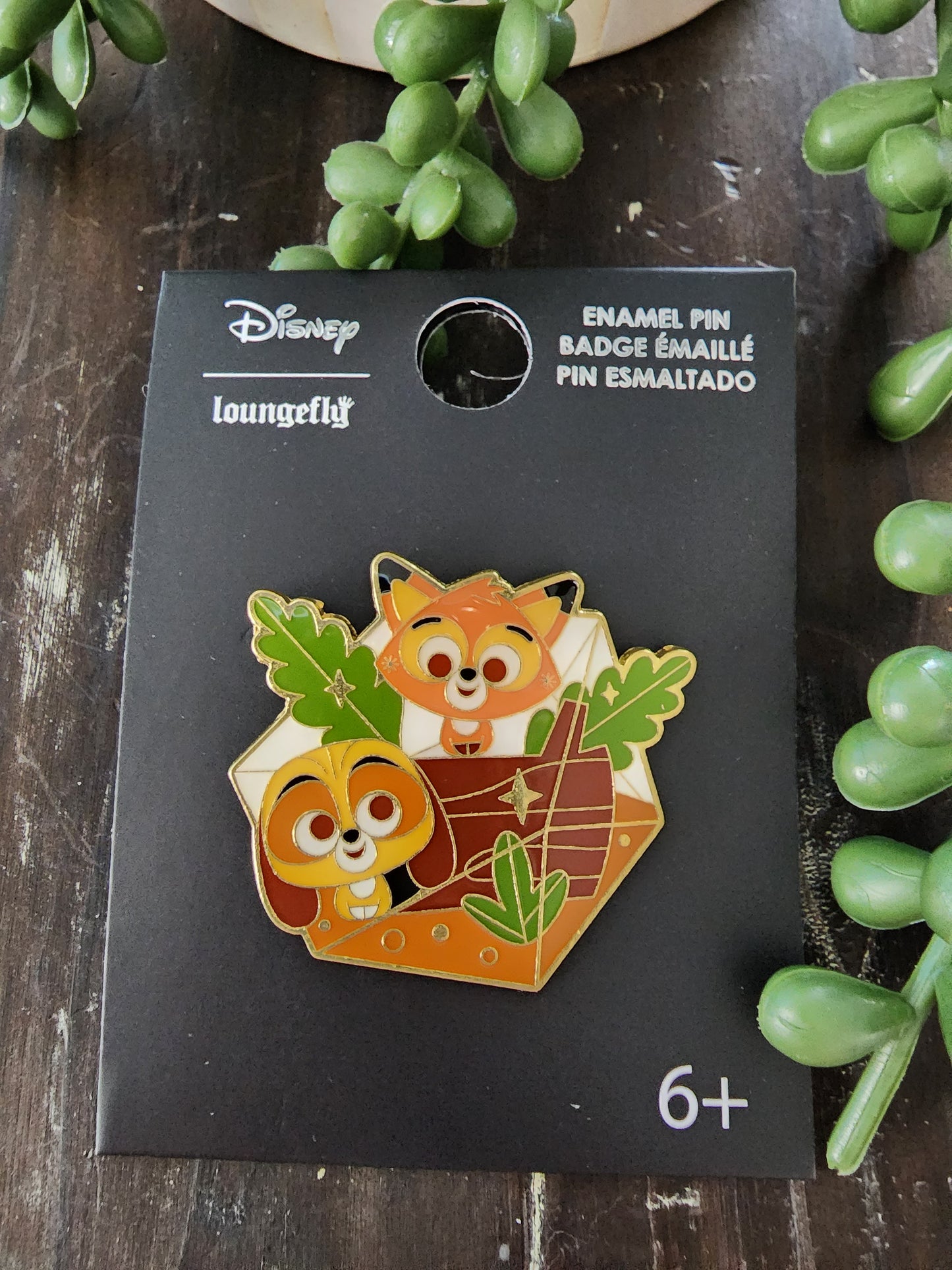Loungefly Disney Fox and the Hound Terrarium Pin