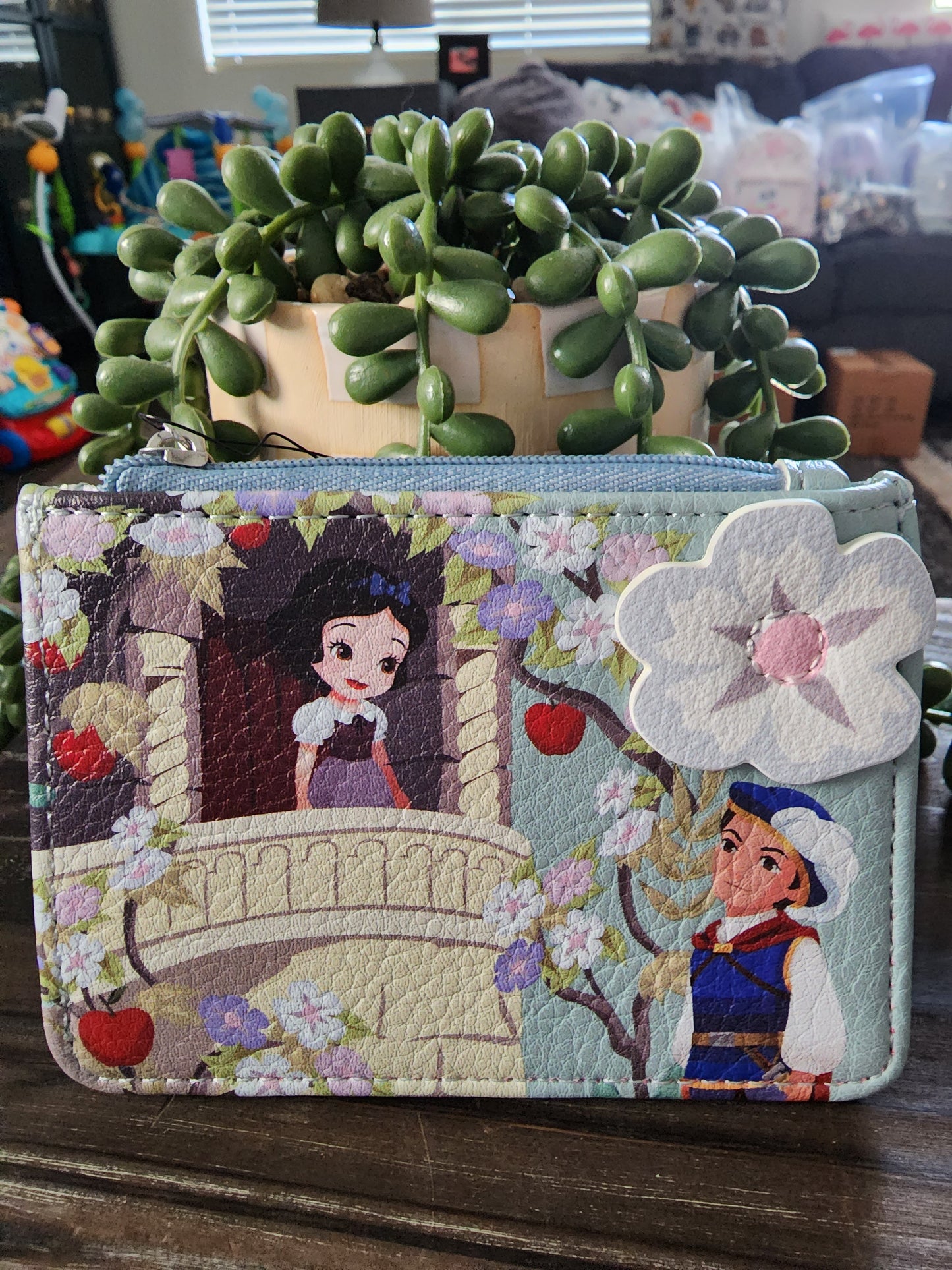 Disney Snow White and Prince Charming card holder