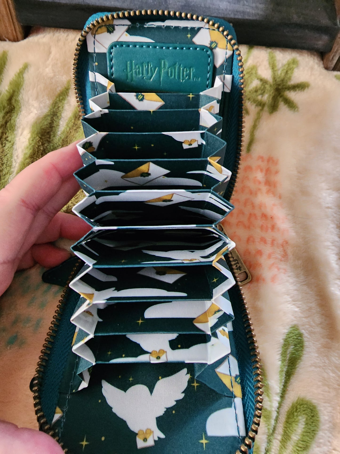 Loungefly Harry Potter card holder