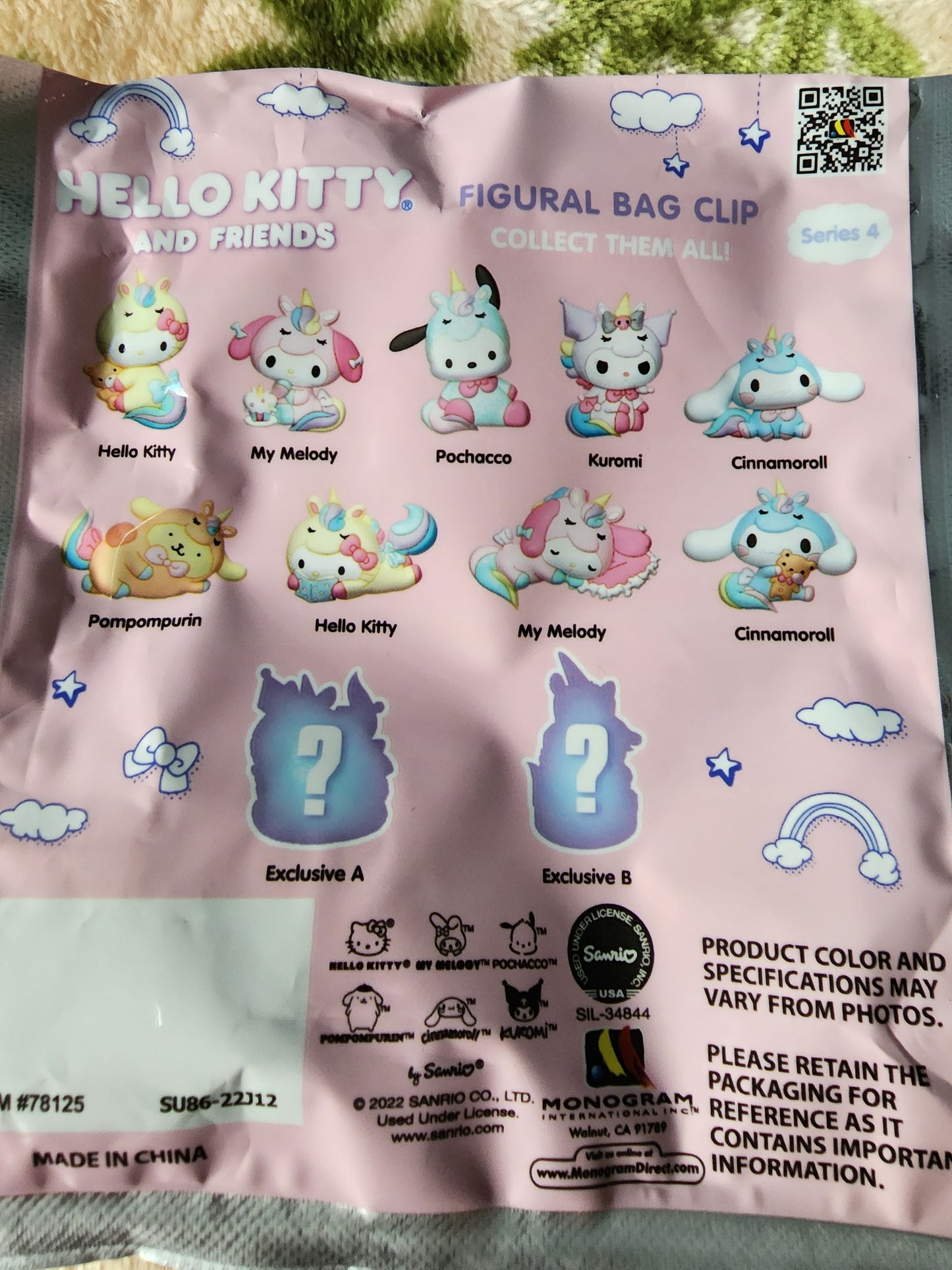 Hello Kitty and Friends Exclusive Mystery Bag Clip