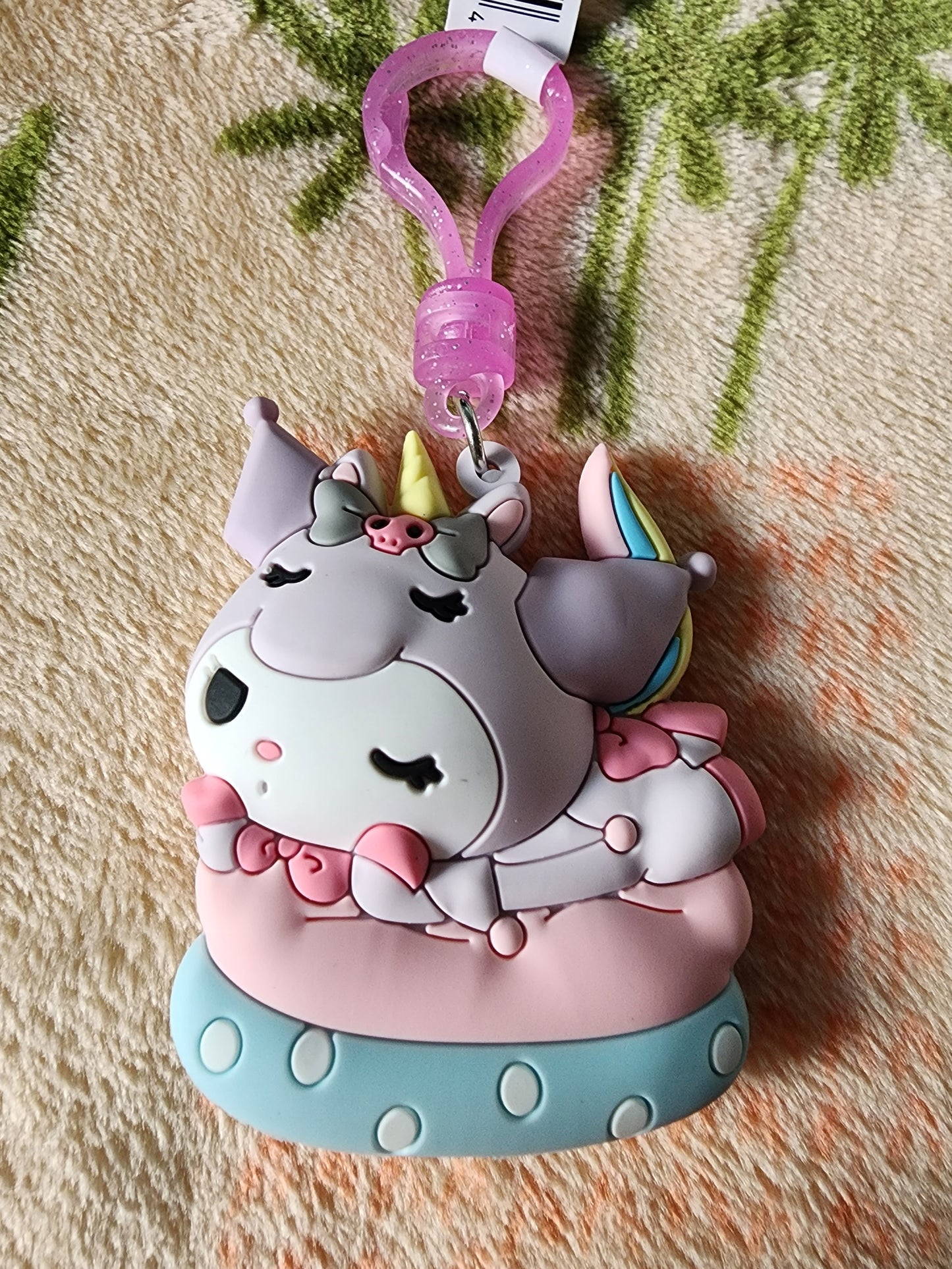 Hello Kitty and Friends Exclusive Mystery 3D bag Clip