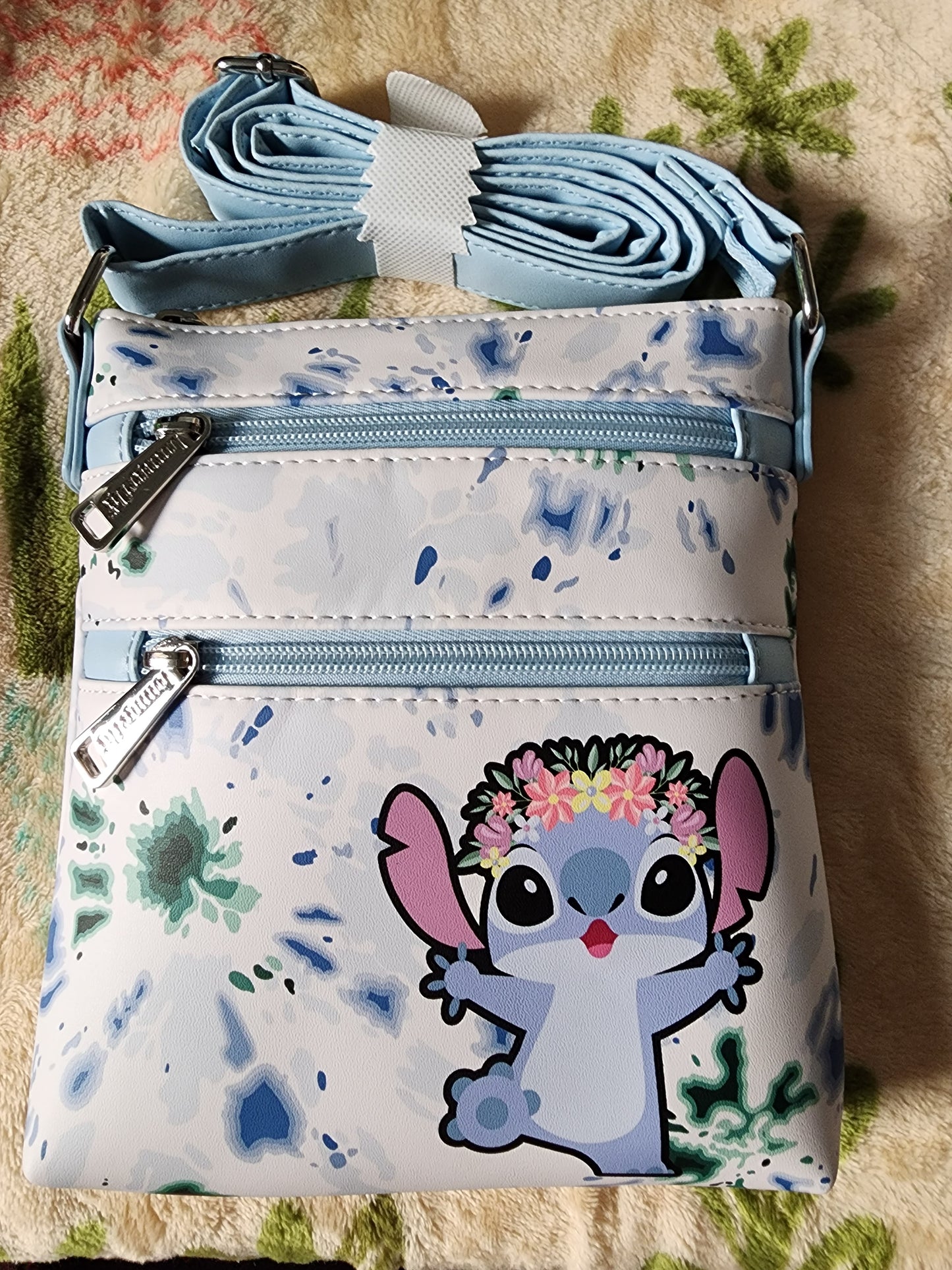 Disney Longefly Stitch Crossbody bag