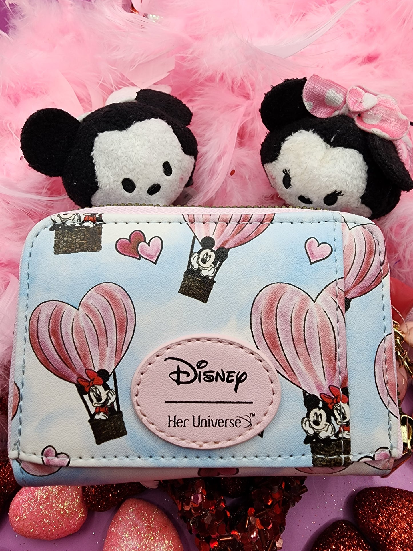 Her Universe Mickey and Minnie Mouse Valentine's wallet