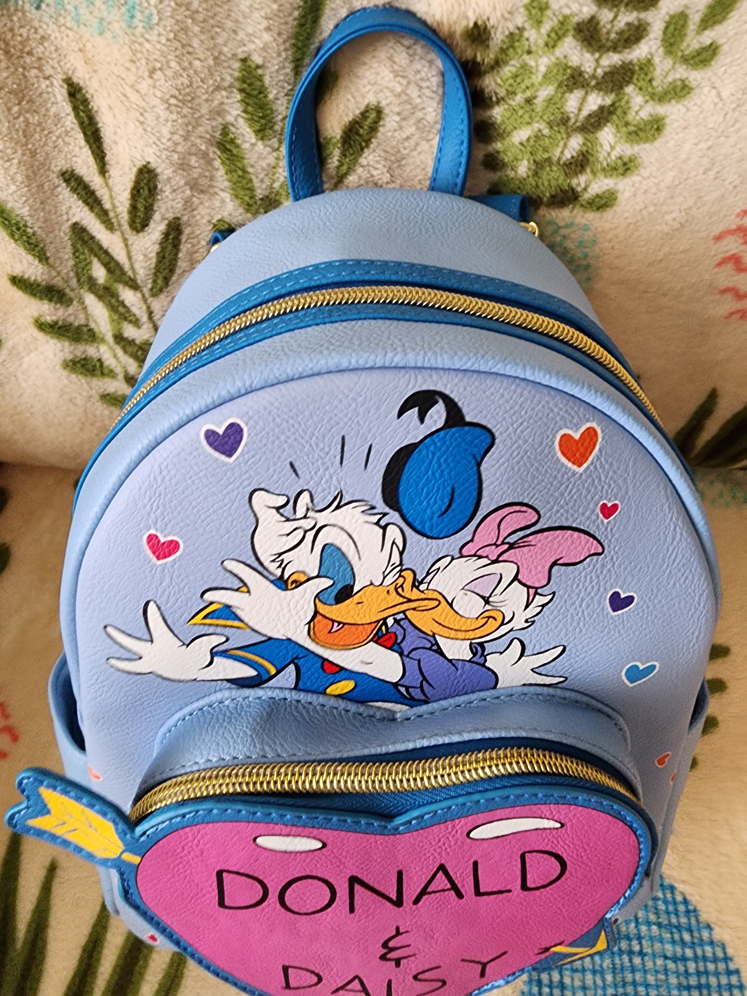 Daisy top duck backpack