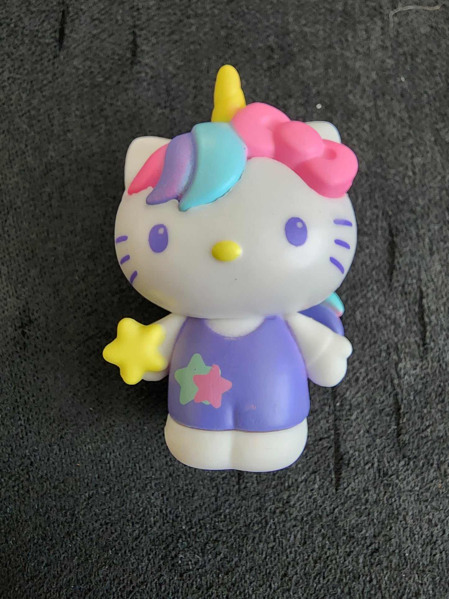 Hello Kitty Mini Mystery Figure