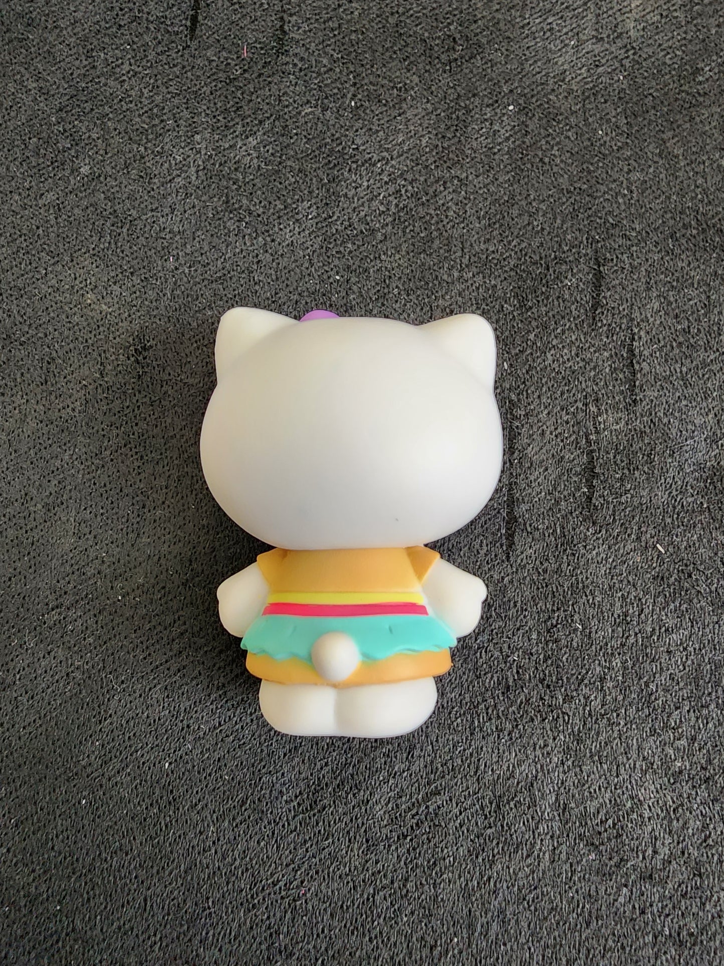 Hello Kitty Mini Mystery Figure