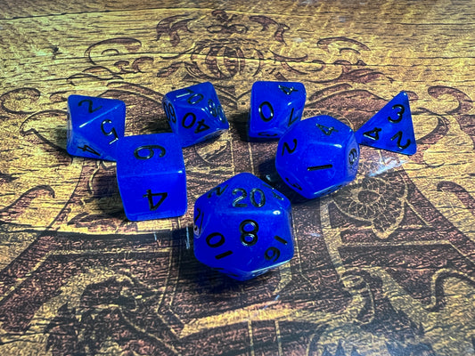Glow Blue 16mm Resin Poly Dice Set