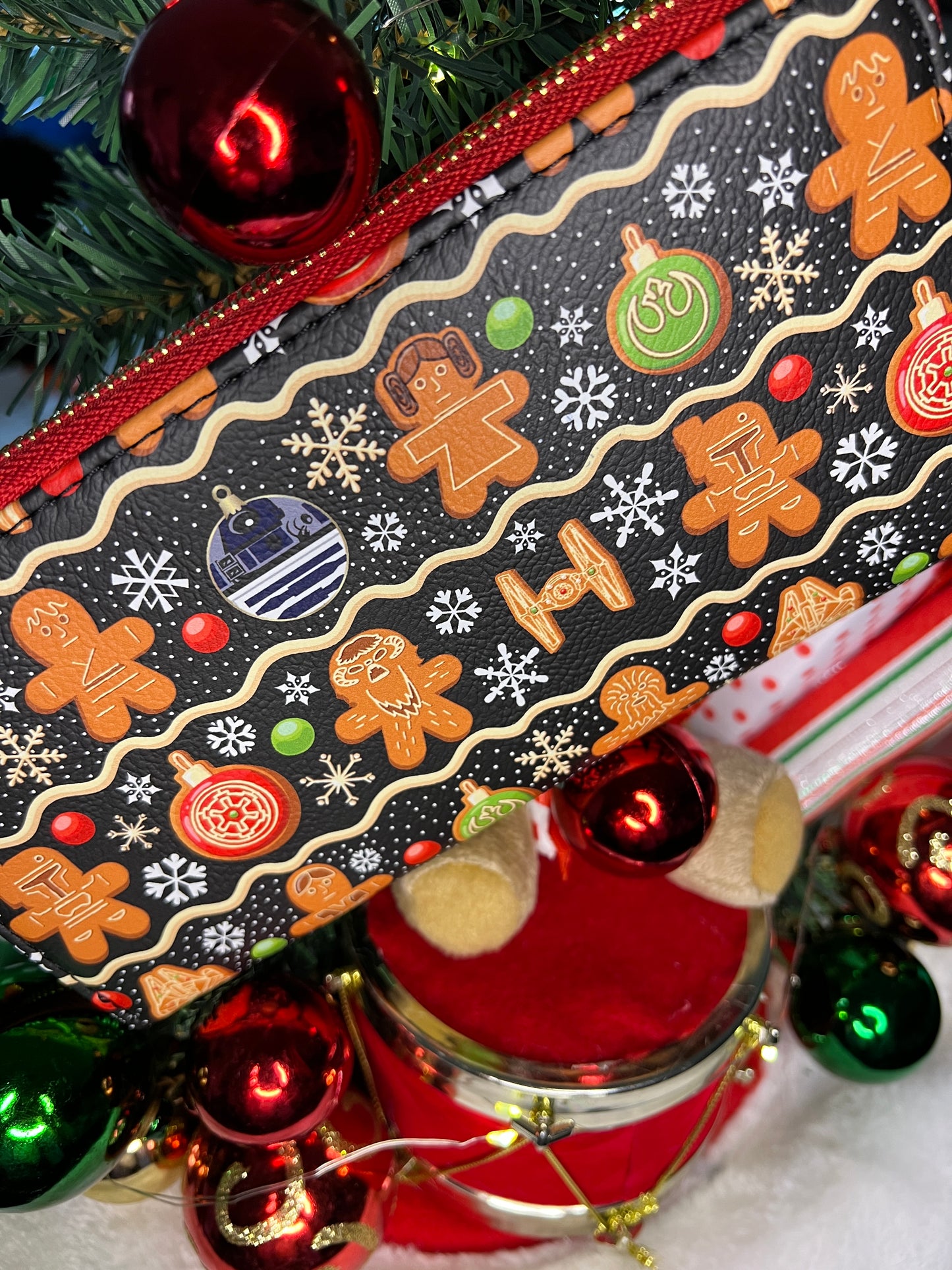 Loungefly Star Wars Gingerbread Cookie Holiday Wallet